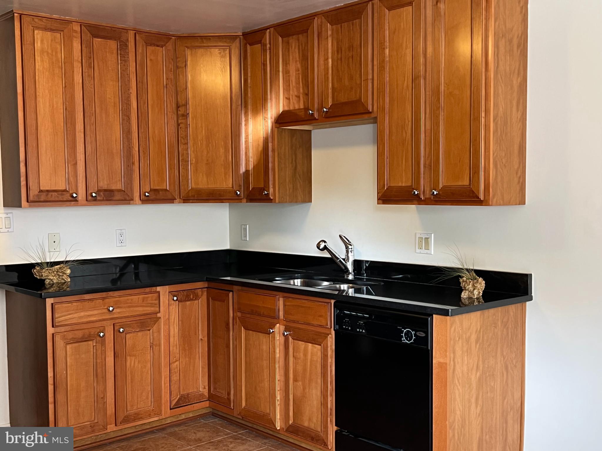 RED BROOK HOMES - Residential