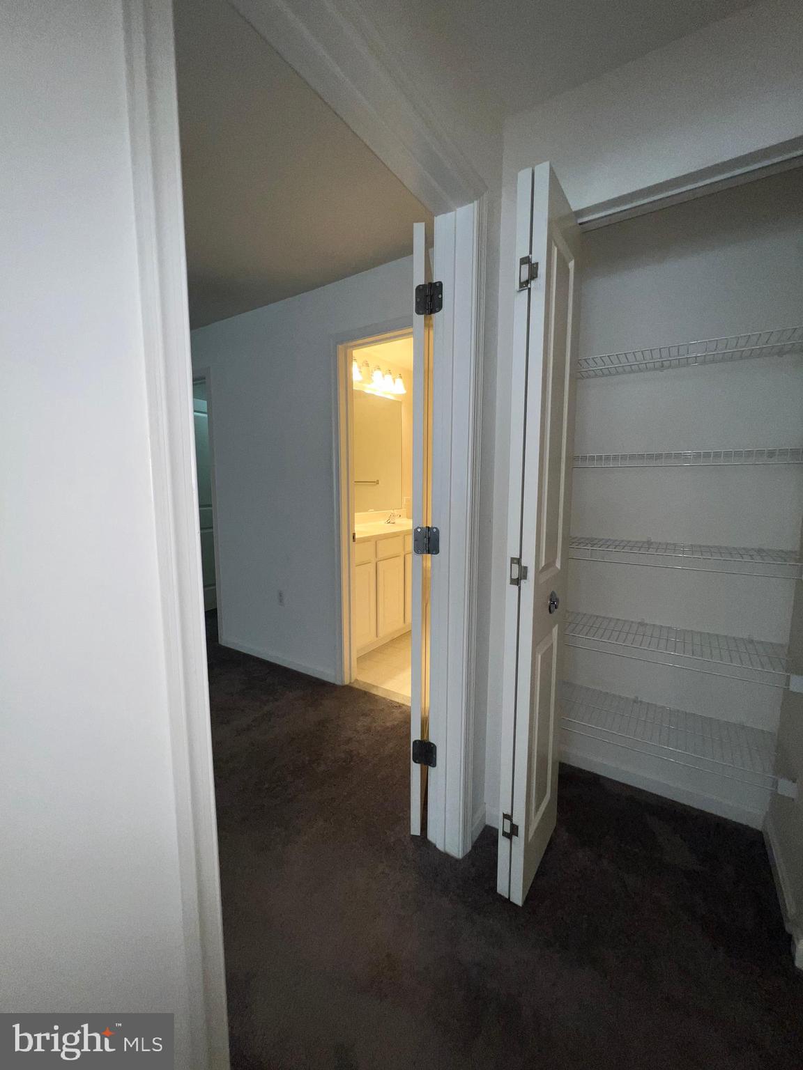 RED BROOK HOMES - Residential