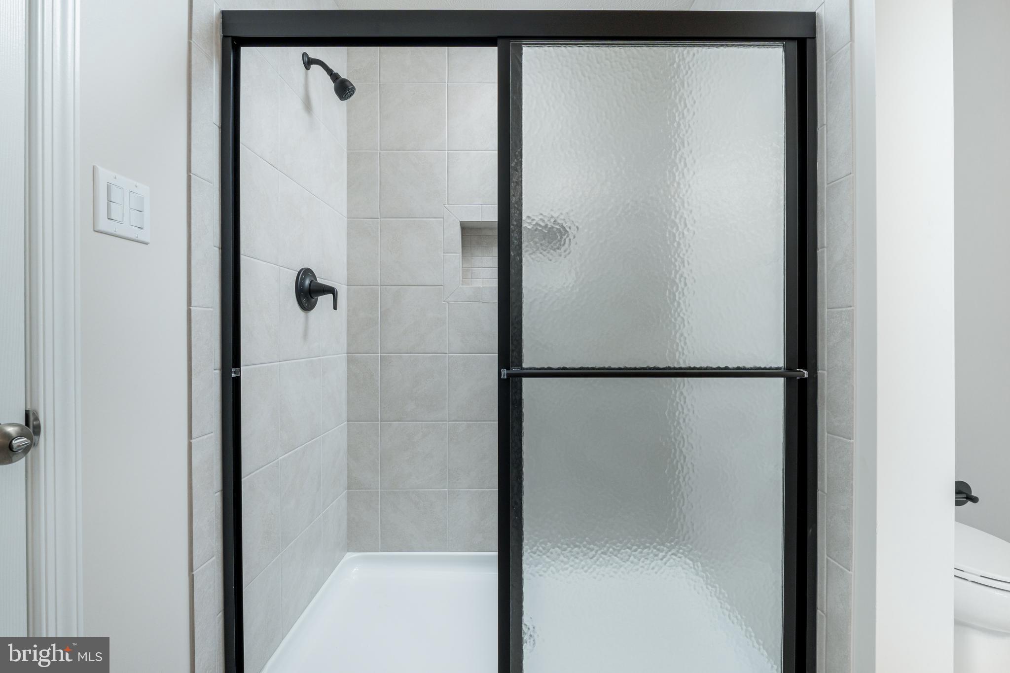 GRAYS POINTE - Residential