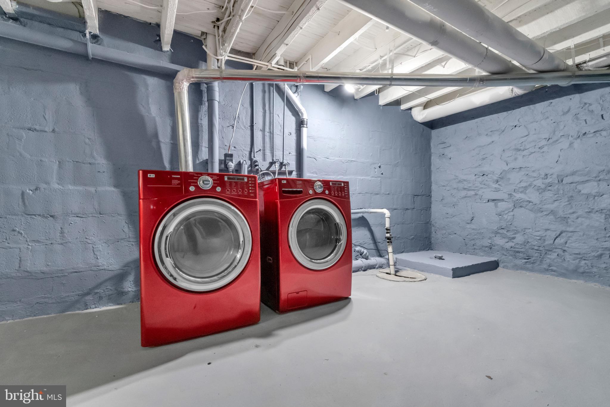 MIDDLE EAST - Residential Lease