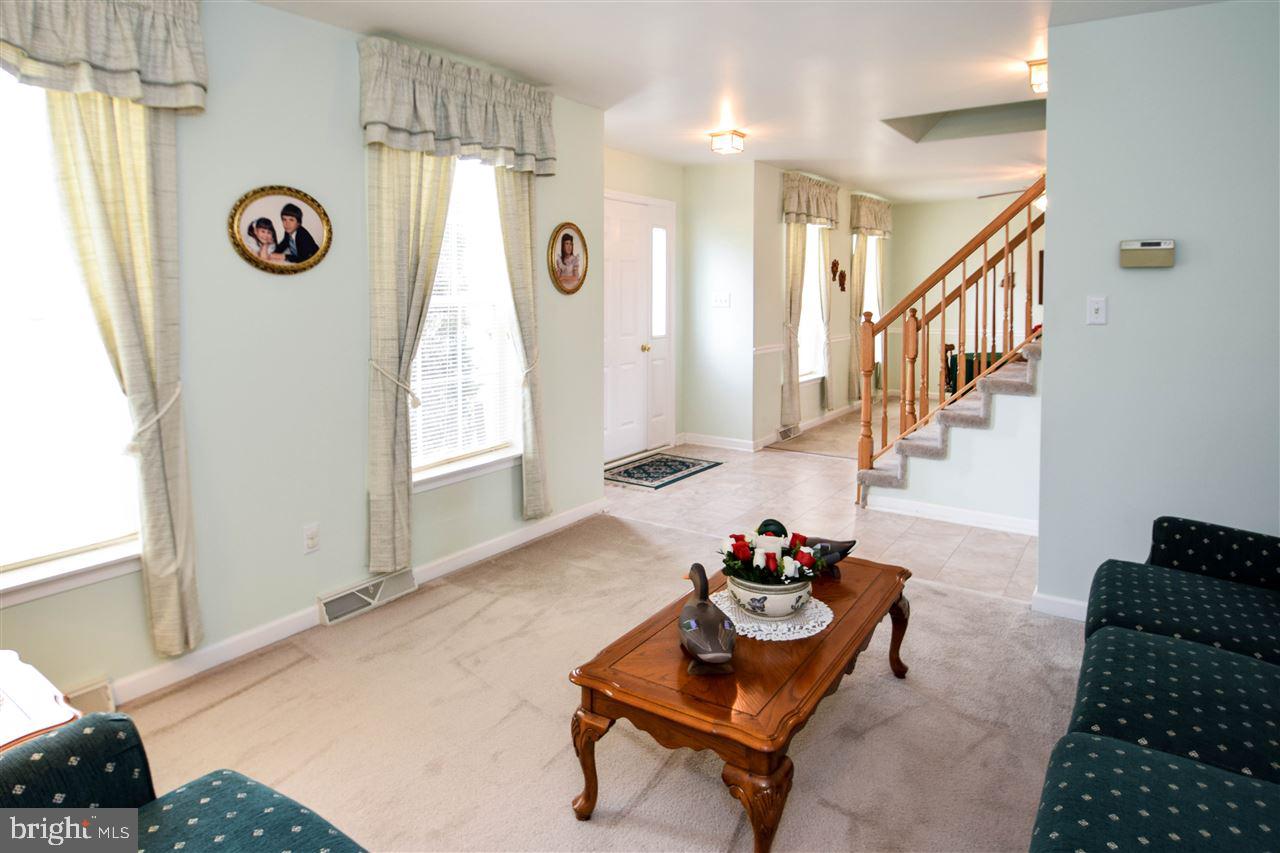 STEWARTSTOWN STATION - Residential