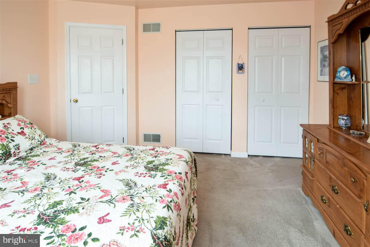 STEWARTSTOWN STATION - Residential