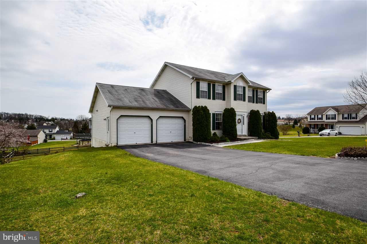 STEWARTSTOWN STATION - Residential