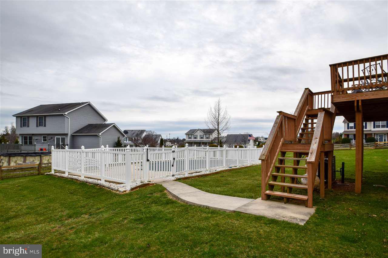 STEWARTSTOWN STATION - Residential