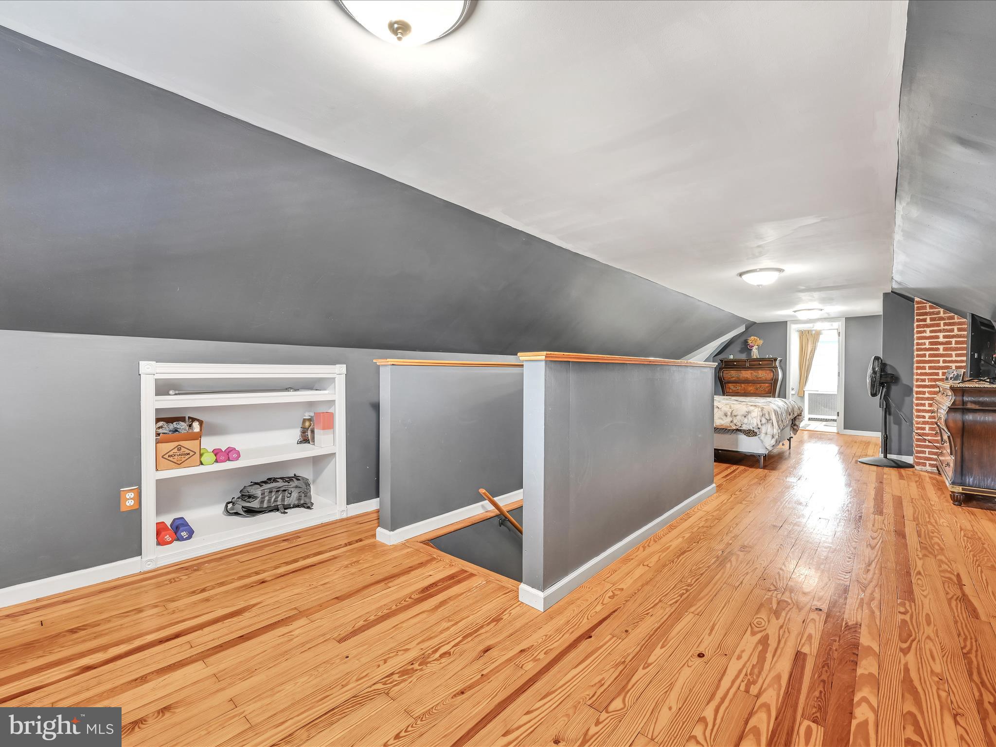PALMYRA BOROUGH - Residential