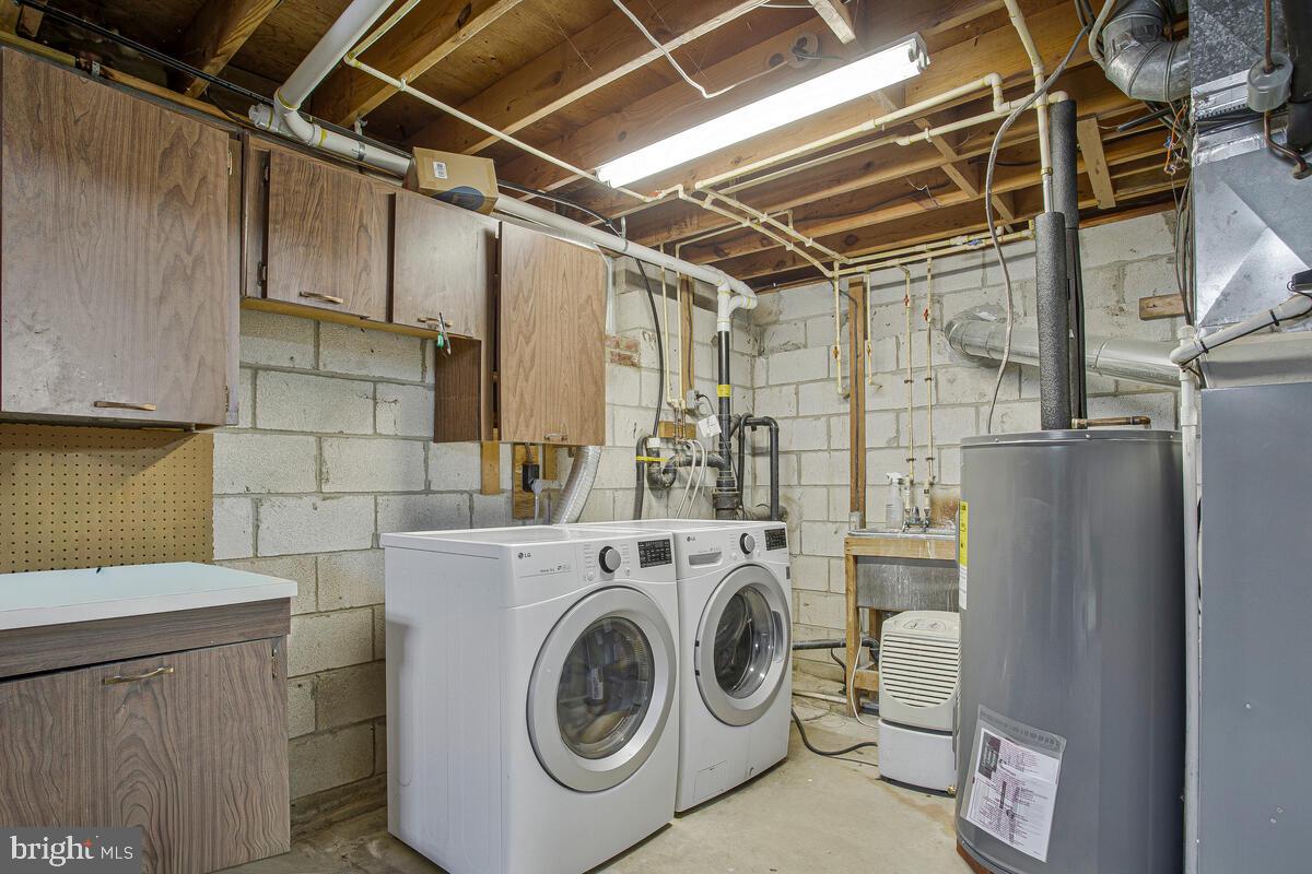 WHITEHALL BEACH - Residential