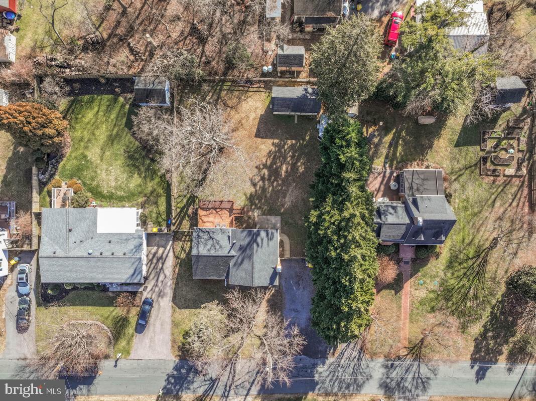 WHITEHALL BEACH - Residential