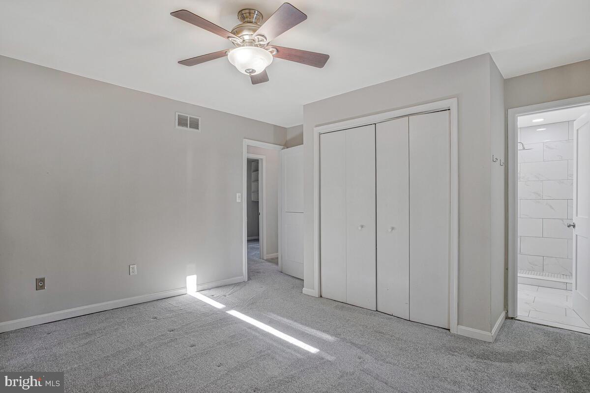 WHITEHALL BEACH - Residential