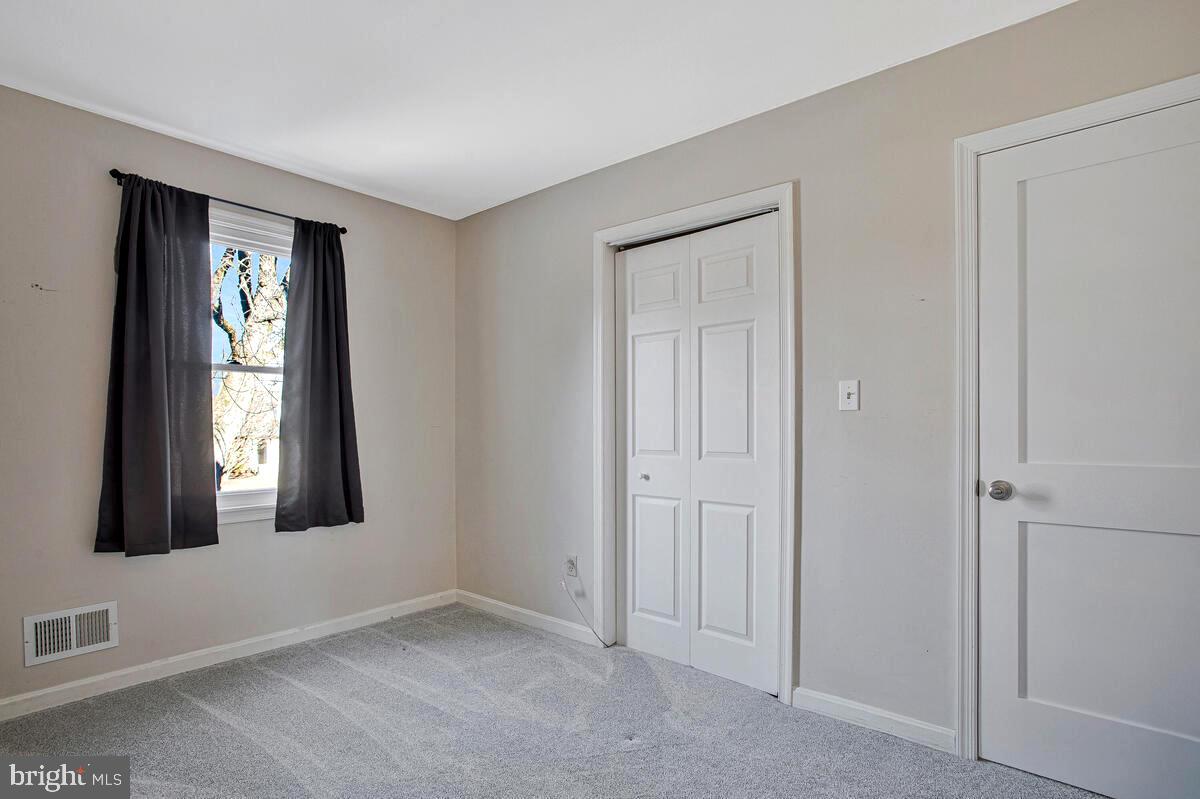 WHITEHALL BEACH - Residential