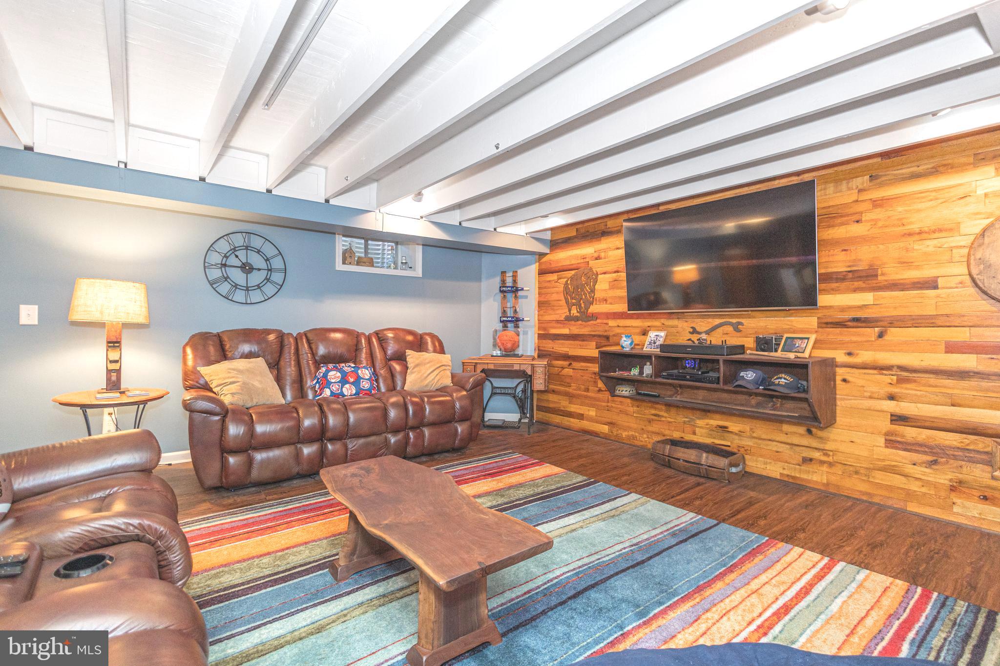 INDIAN CREST FARMS - Residential