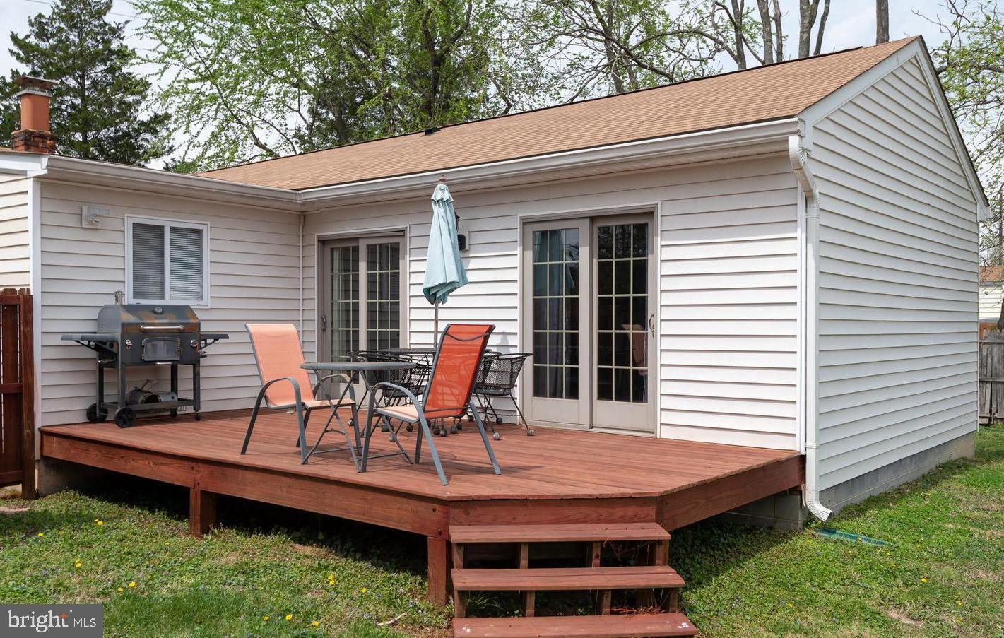 SHIRLEY PARK - Residential