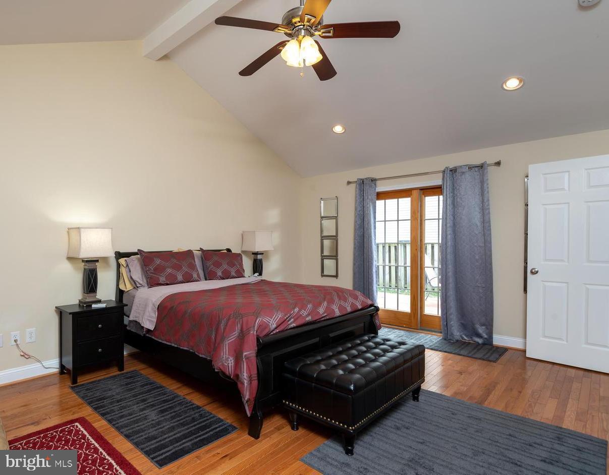 SHIRLEY PARK - Residential