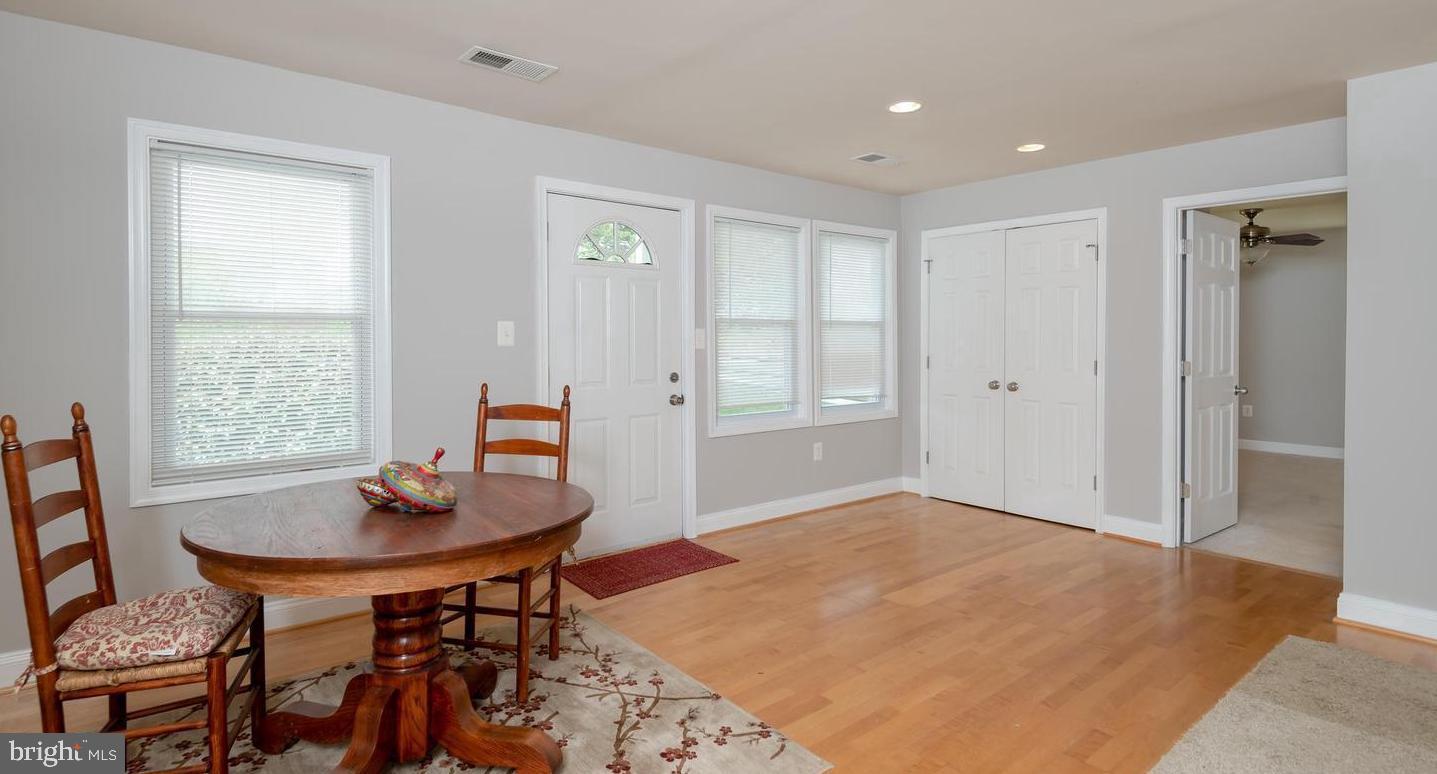 SHIRLEY PARK - Residential