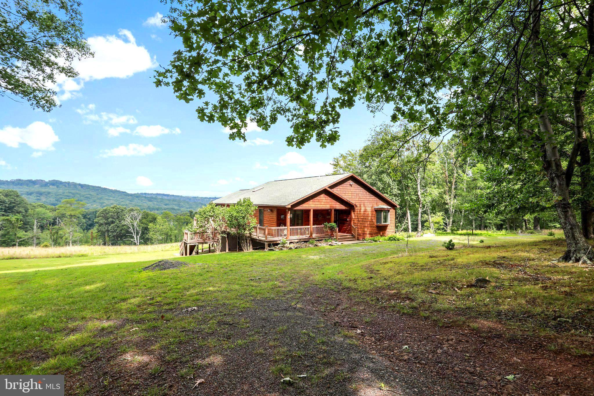 MEADOW HILLS ESTATES - Residential