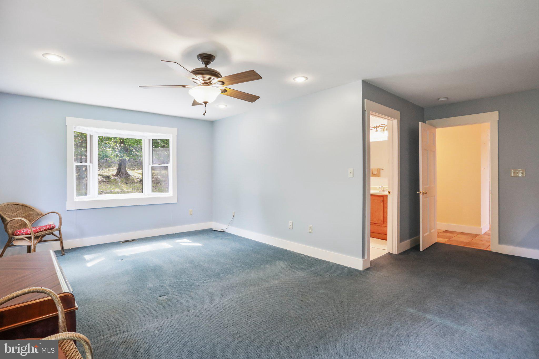 MEADOW HILLS ESTATES - Residential