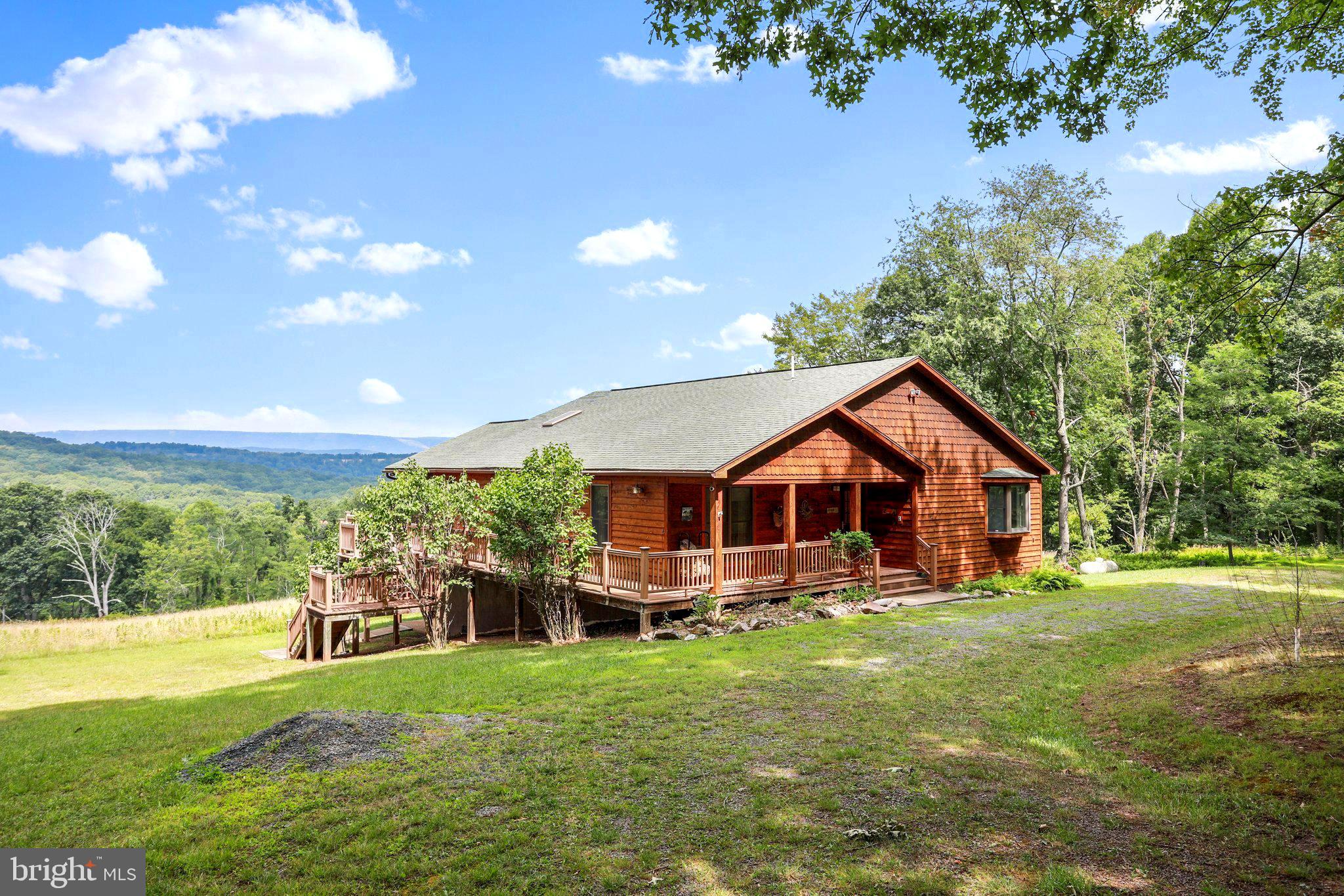 MEADOW HILLS ESTATES - Residential