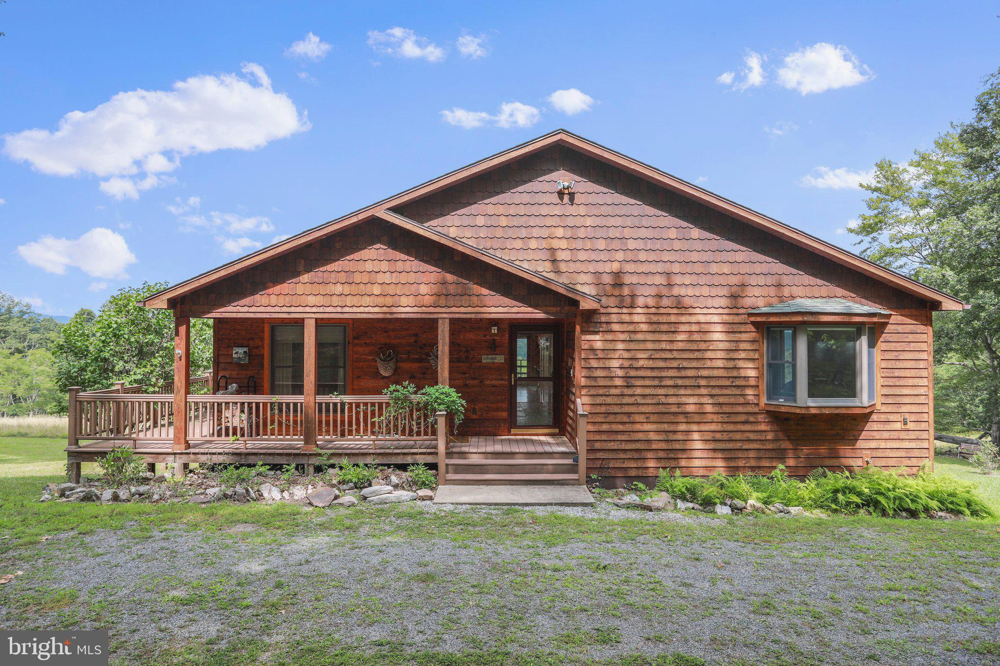 MEADOW HILLS ESTATES - Residential