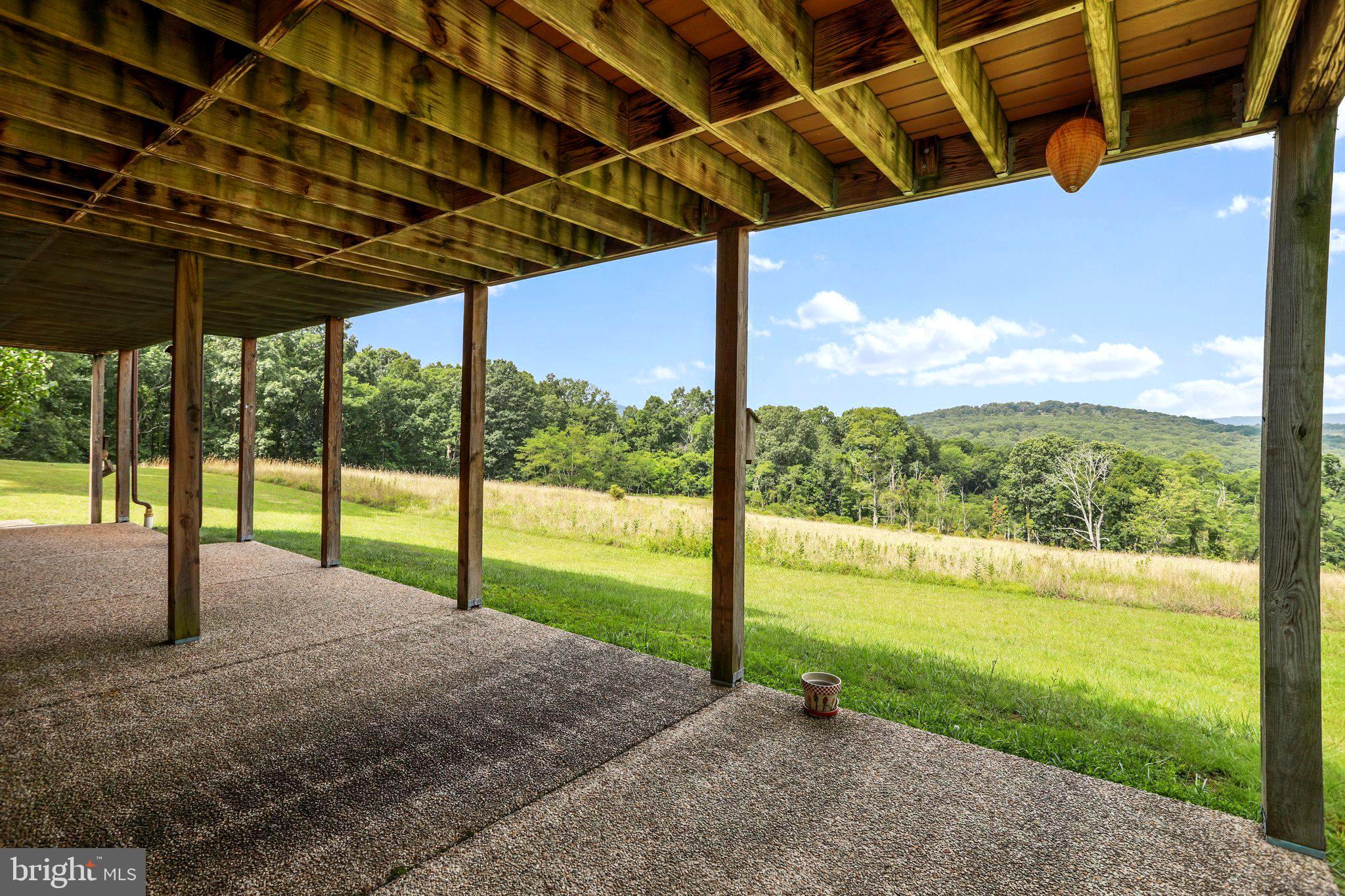 MEADOW HILLS ESTATES - Residential