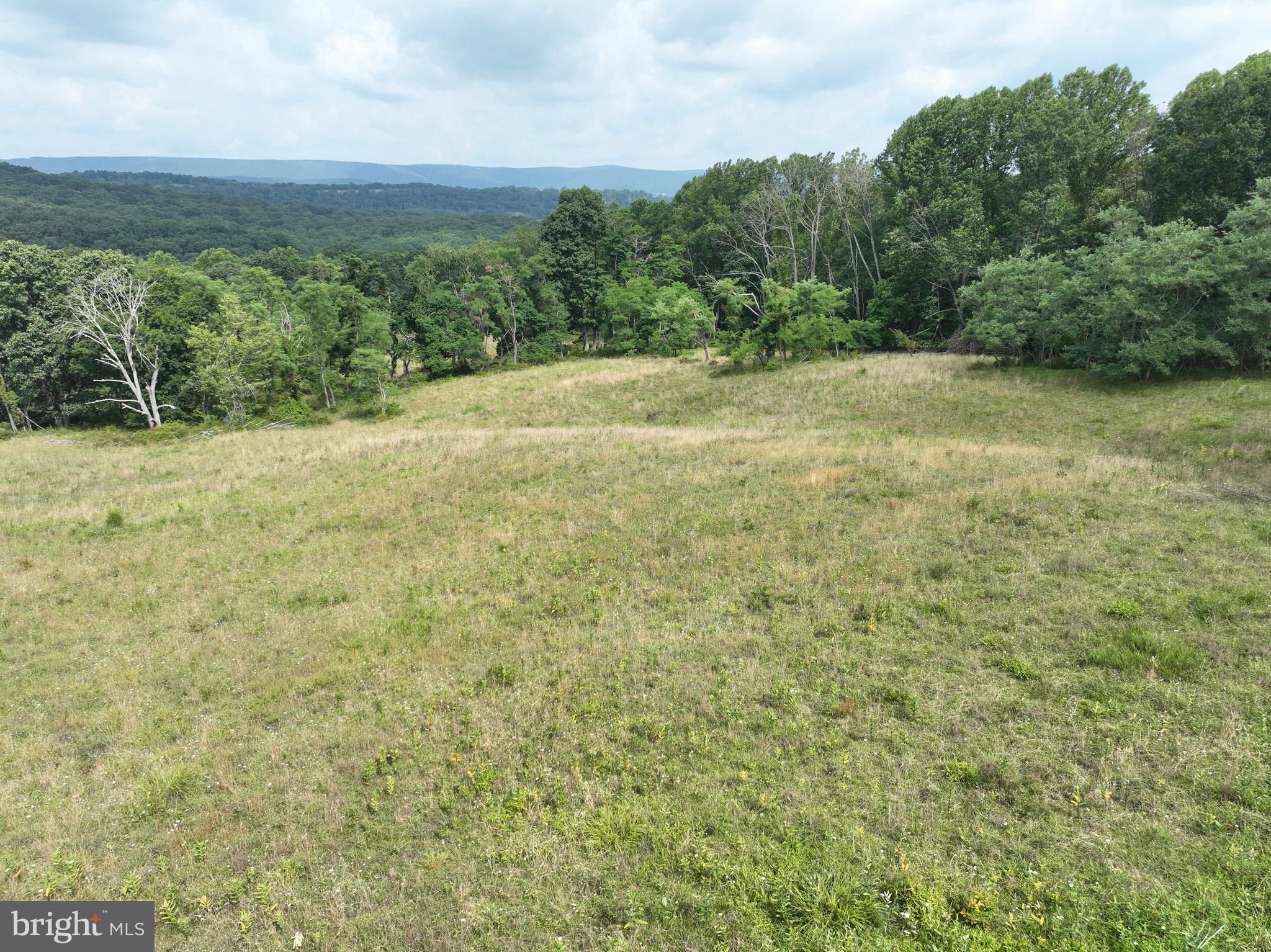 MEADOW HILLS ESTATES - Residential