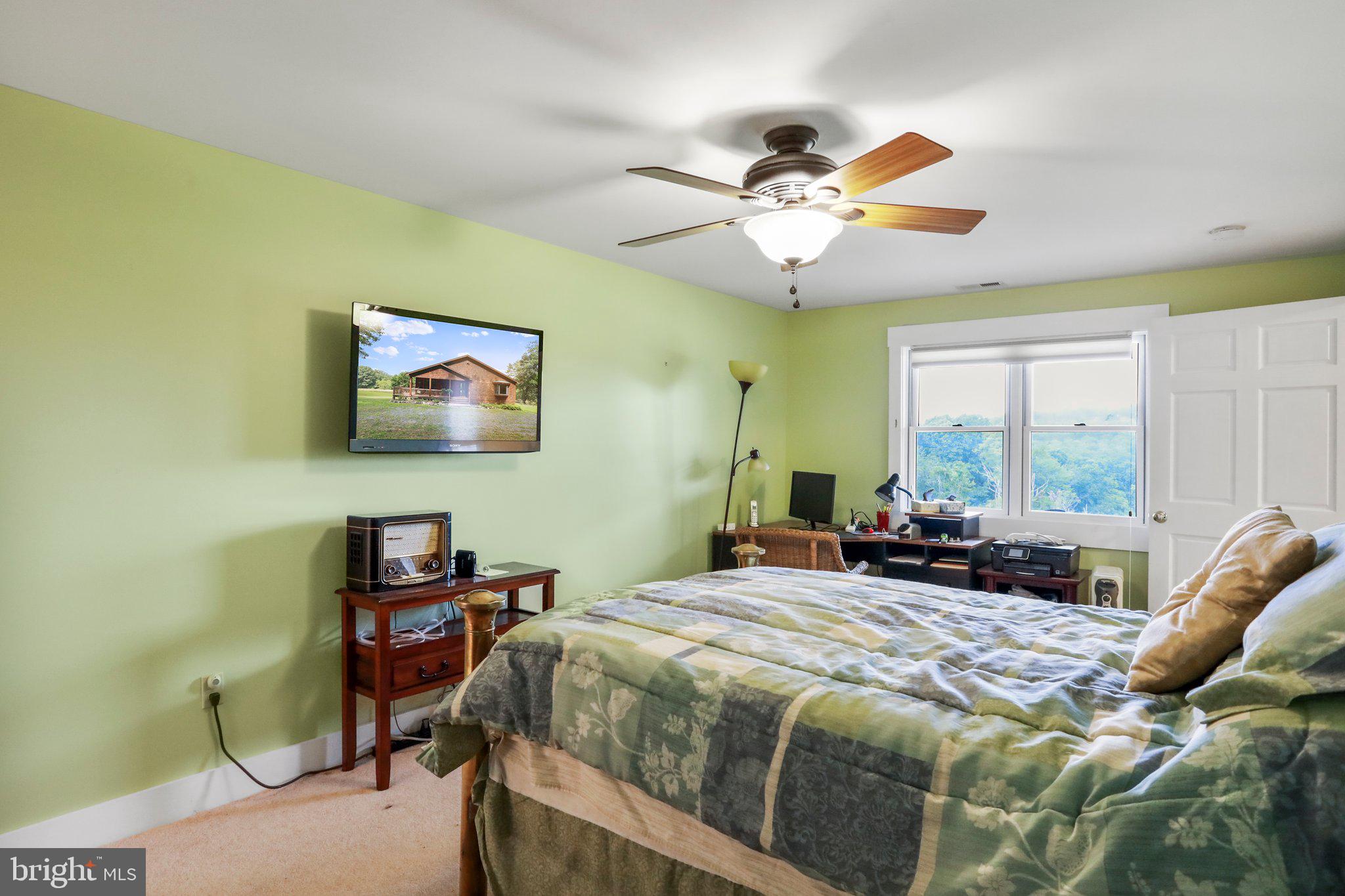 MEADOW HILLS ESTATES - Residential