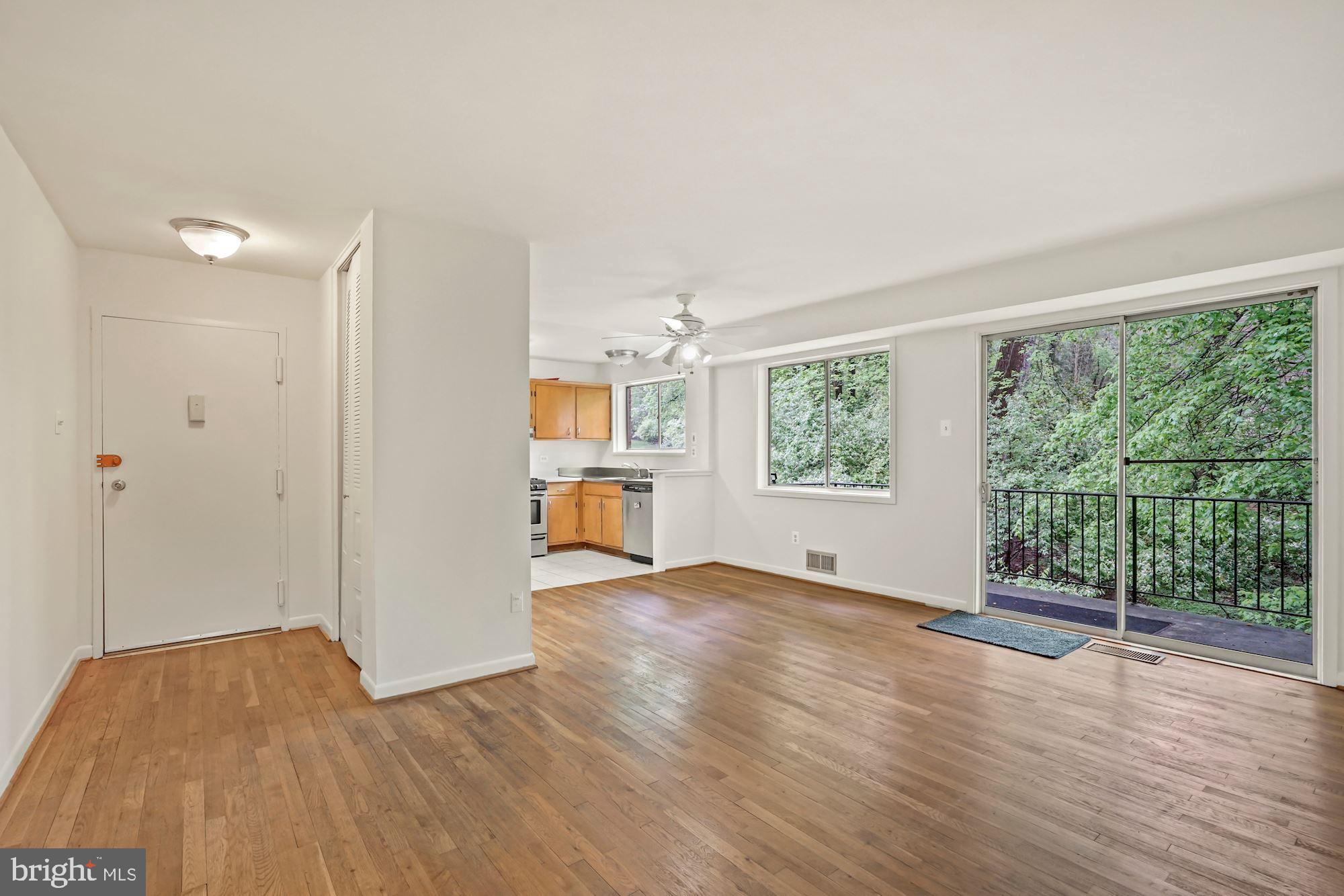 PARKSIDE CONDOMINIUMS - Residential