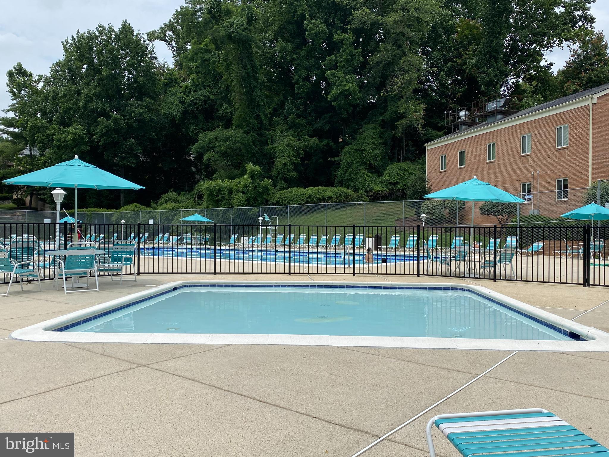 PARKSIDE CONDOMINIUMS - Residential