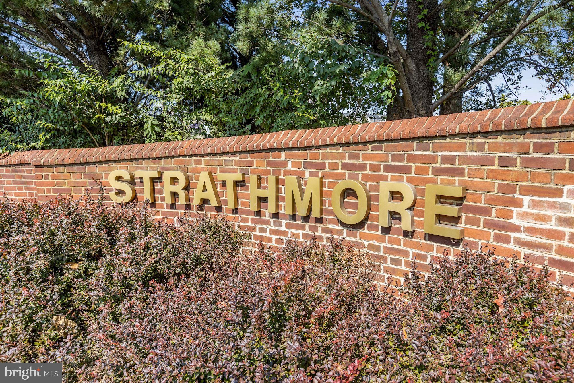 PARKSIDE CONDOMINIUMS - Residential