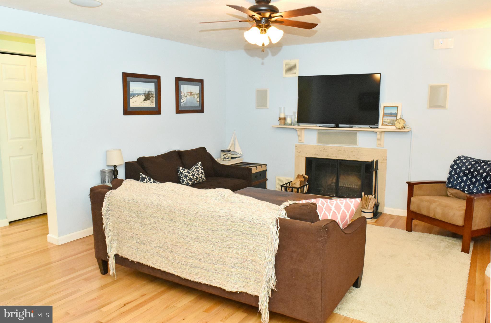 VILLAGE OF OWEN BROWN - Residential Lease