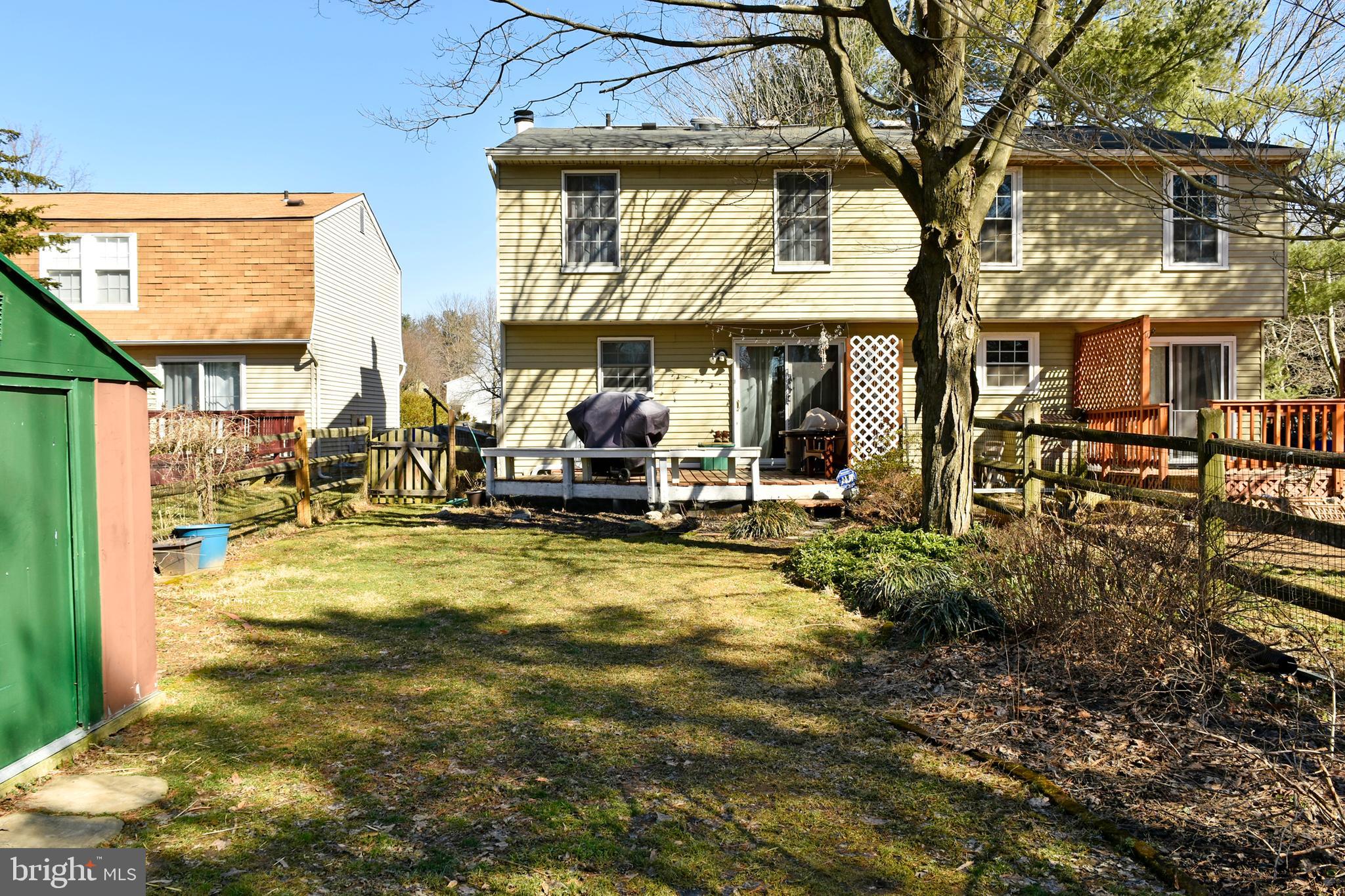 VILLAGE OF OWEN BROWN - Residential Lease