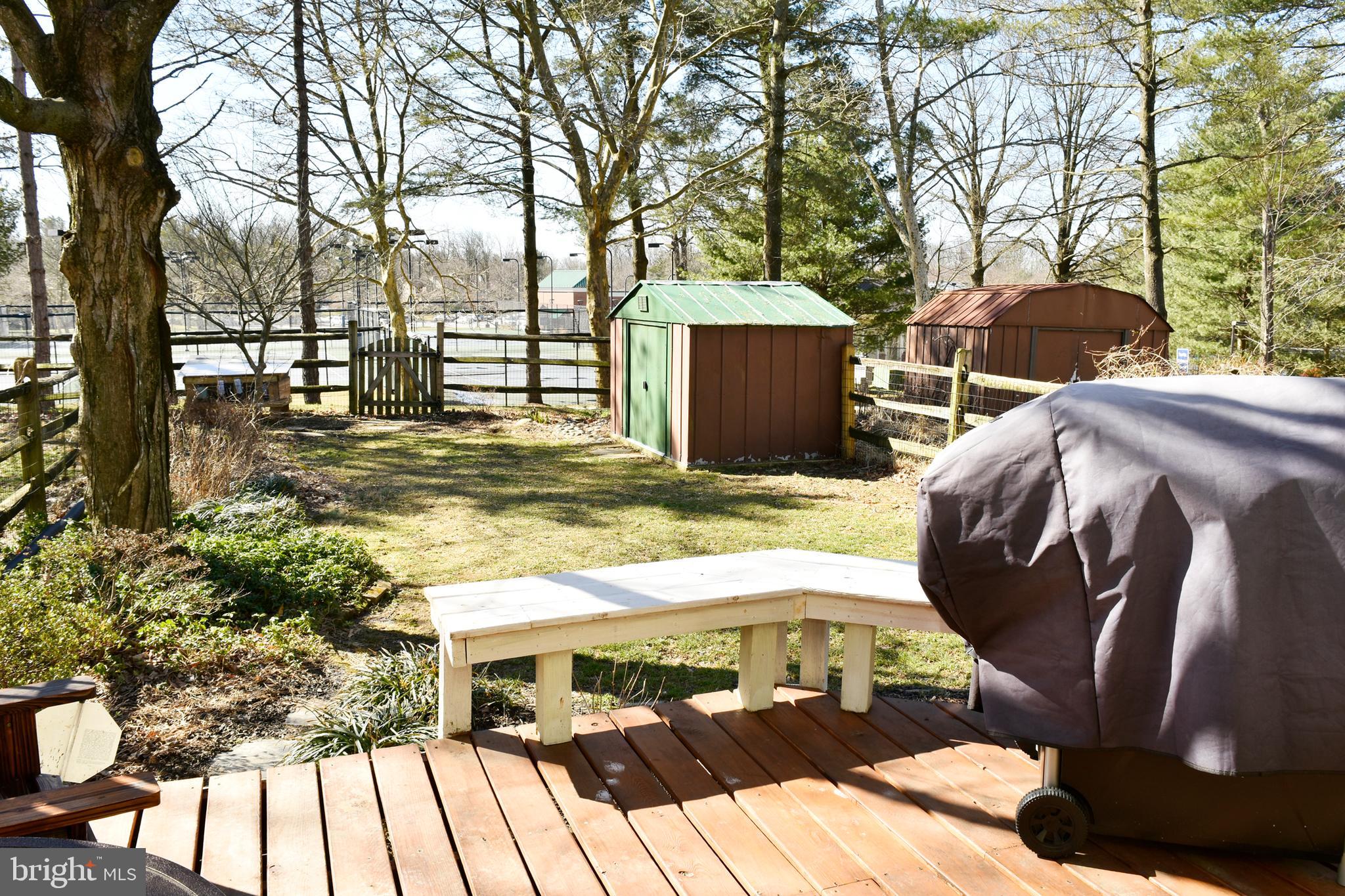 VILLAGE OF OWEN BROWN - Residential Lease