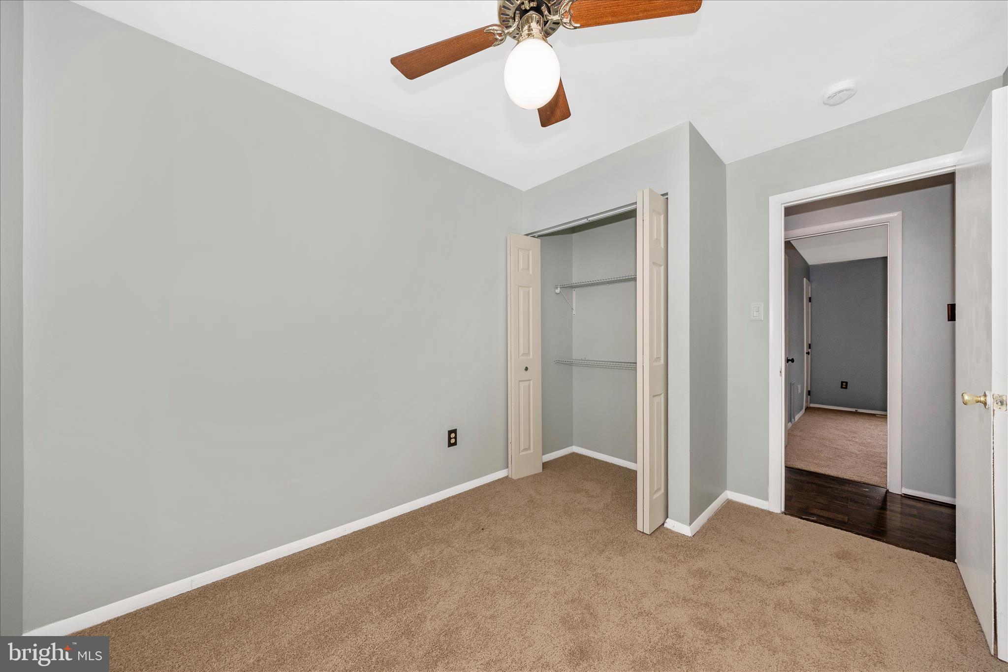 WHISPERING HILLS - Residential