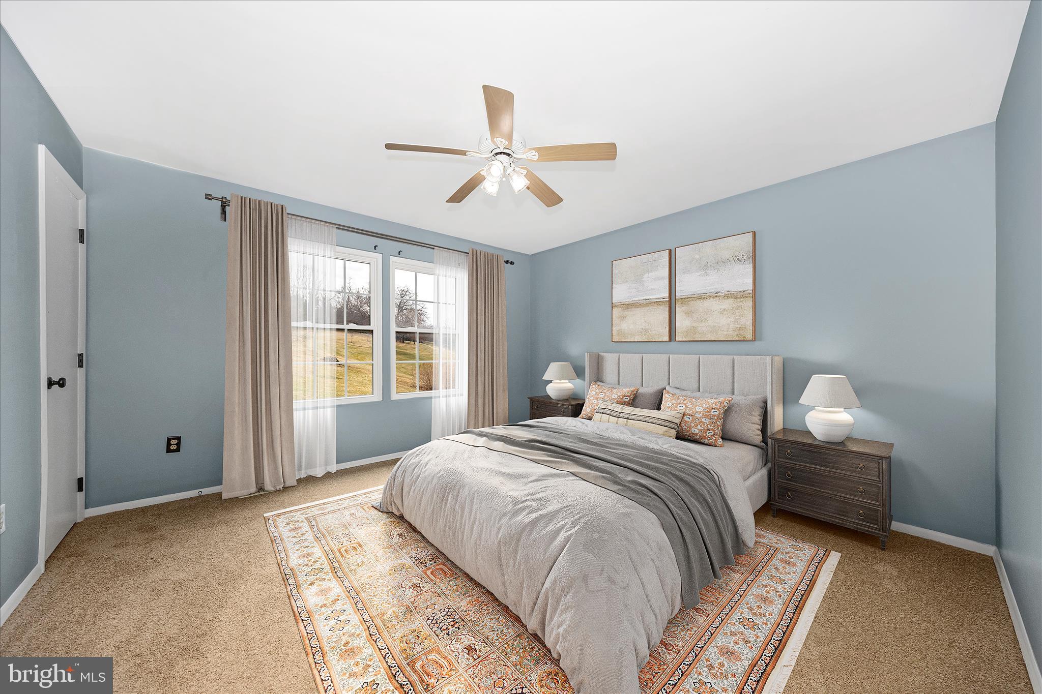 WHISPERING HILLS - Residential