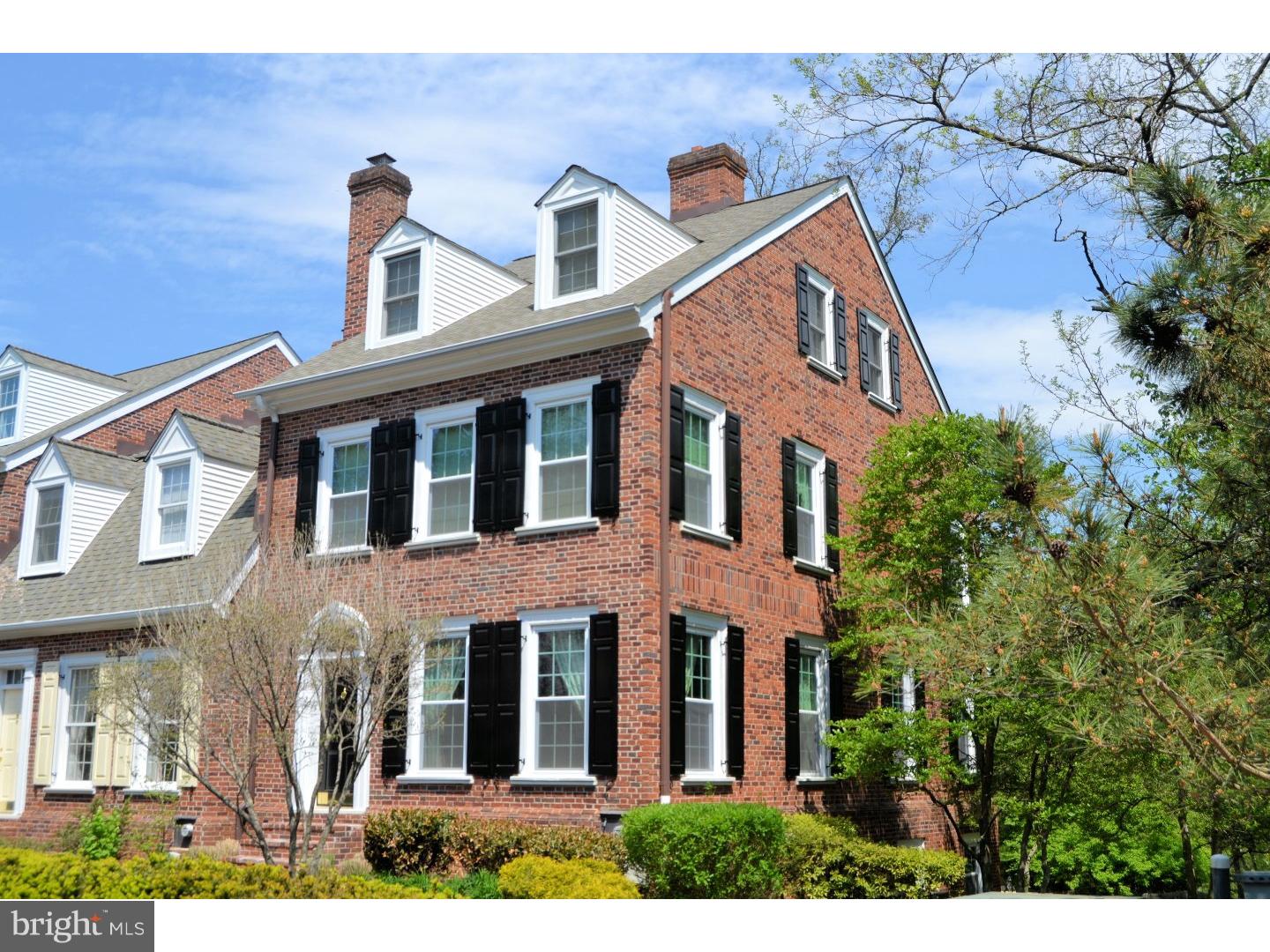 HERITAGE HILLS - Residential