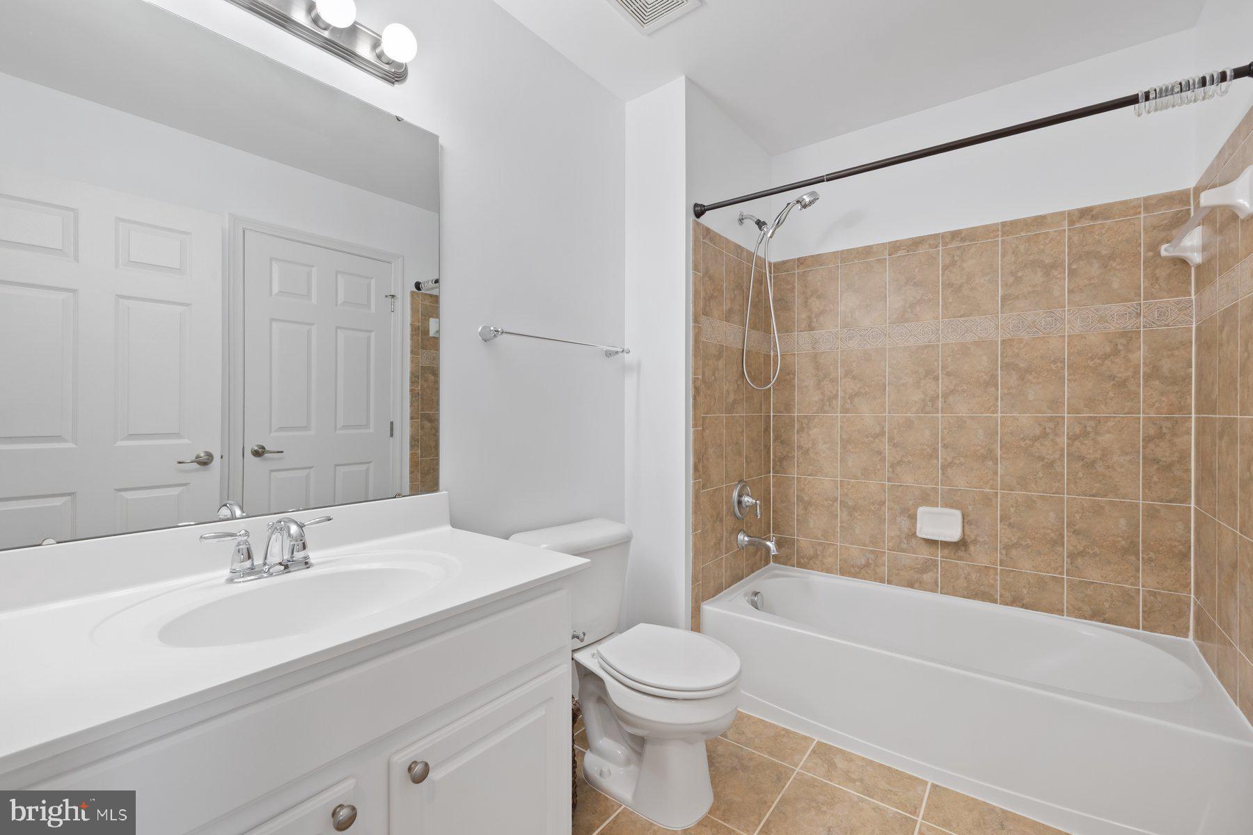 DORSEY CROSSING - Residential