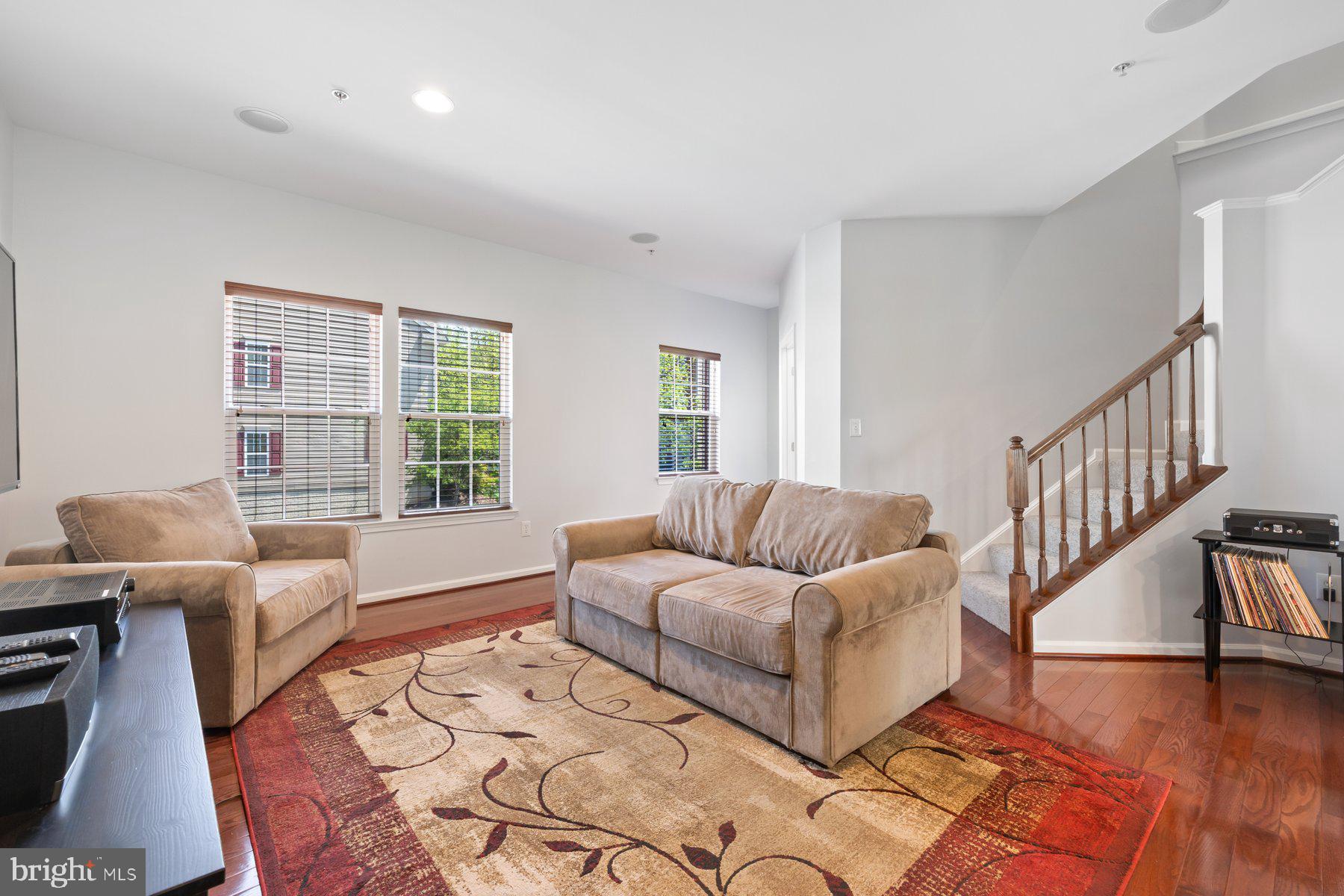 DORSEY CROSSING - Residential