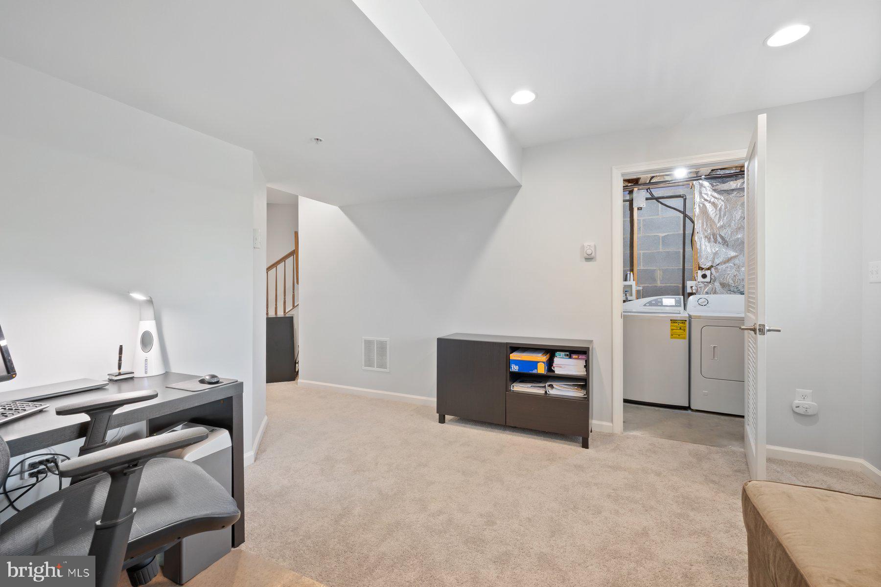 DORSEY CROSSING - Residential