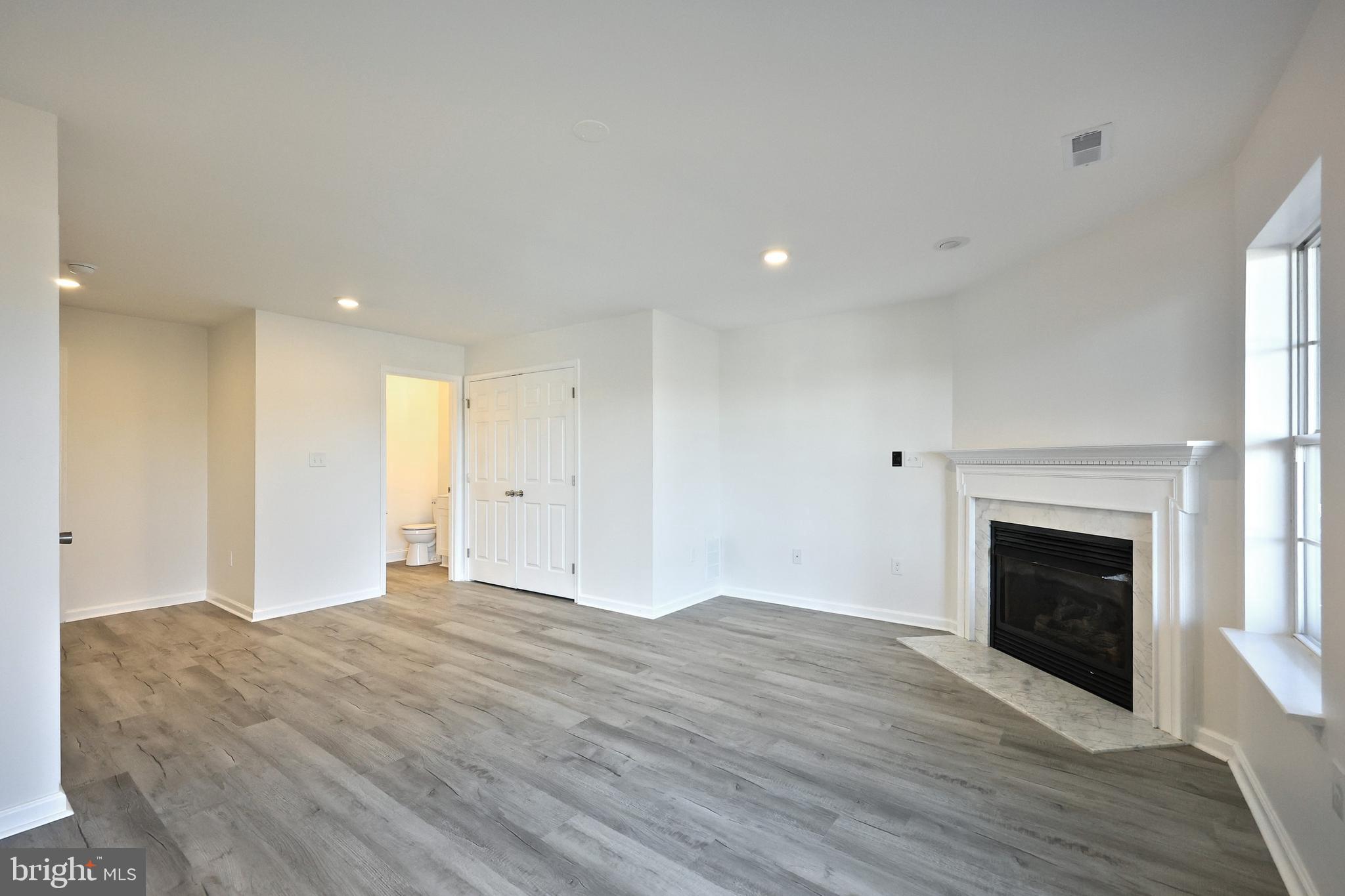 SUMMIT AT NEW FREEDOM - Residential