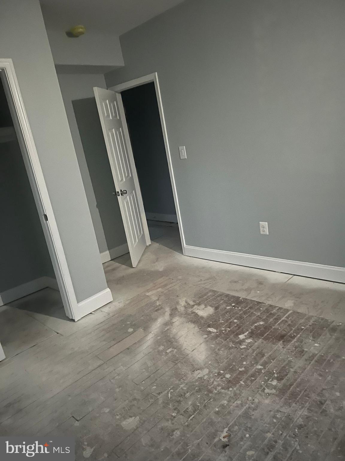 ARLINGTON - Residential