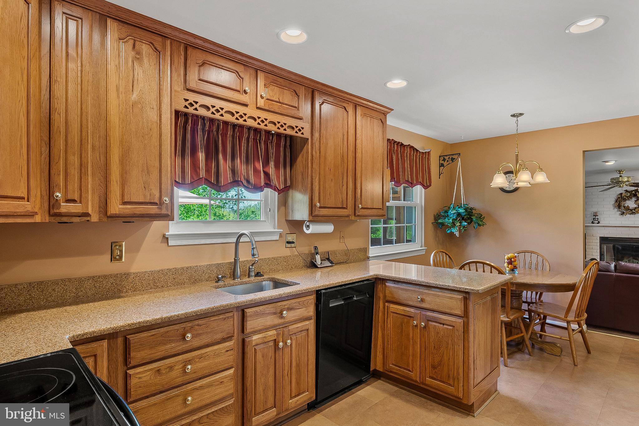 FONT HILL - Residential