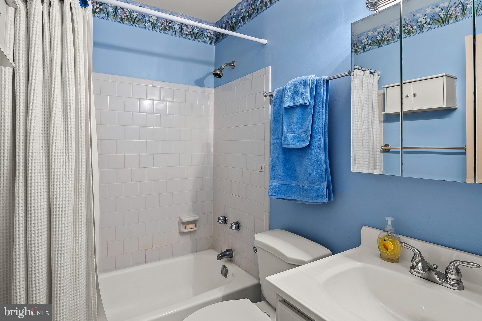 FONT HILL - Residential