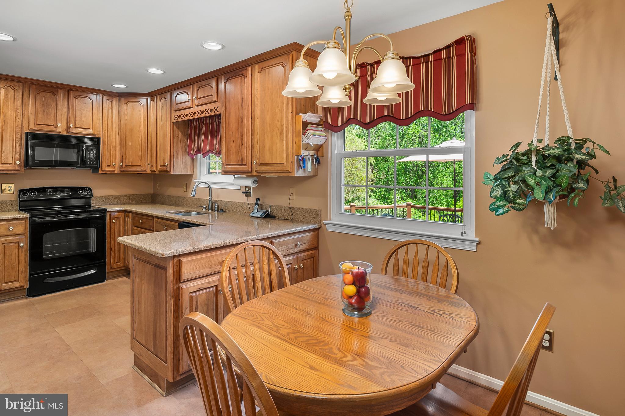 FONT HILL - Residential