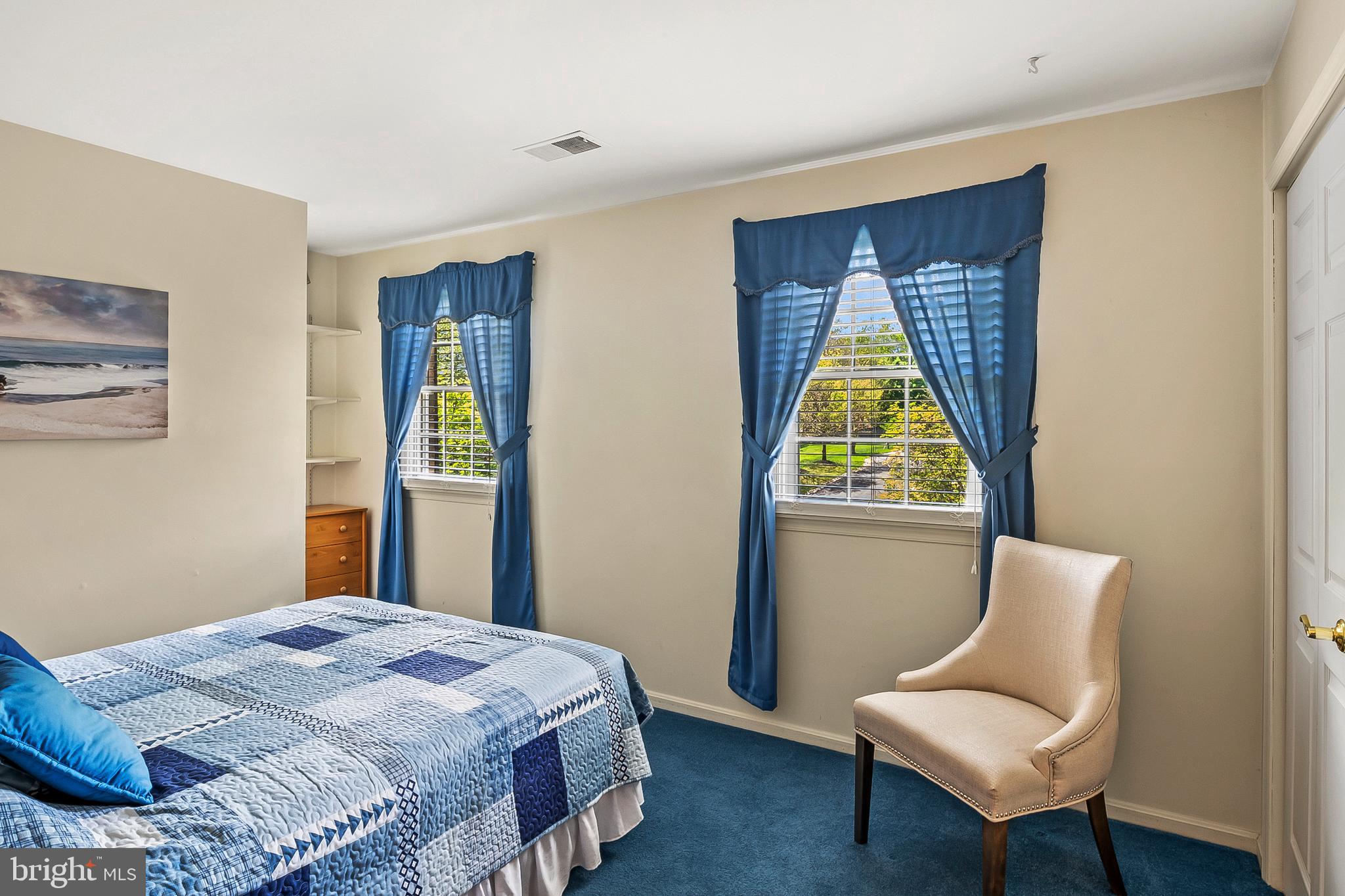 FONT HILL - Residential