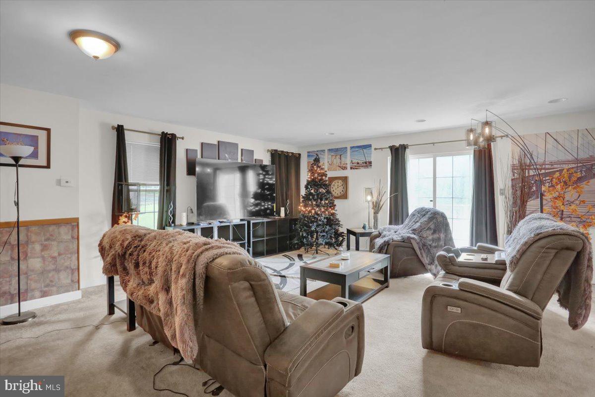 SADDLEBROOK - Residential