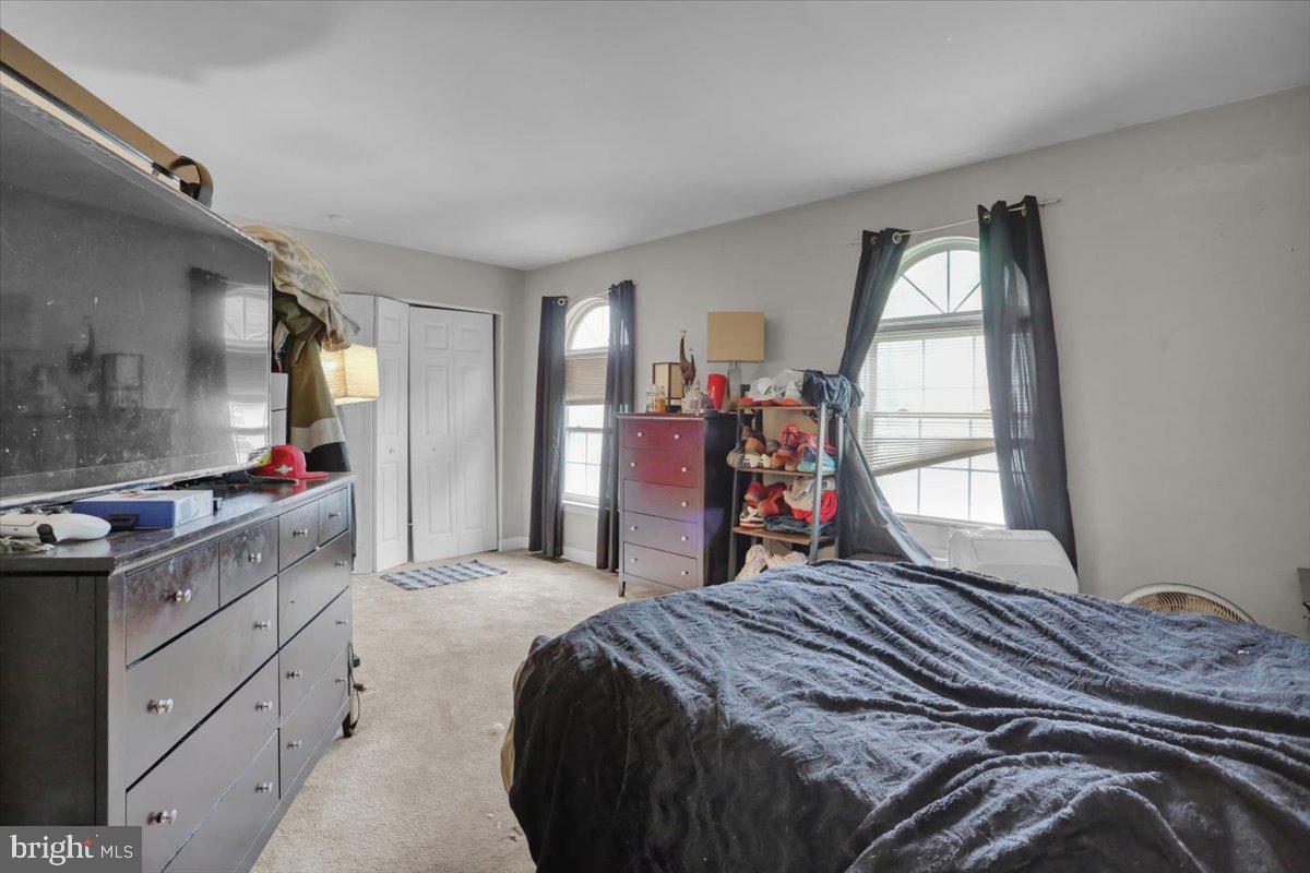 SADDLEBROOK - Residential