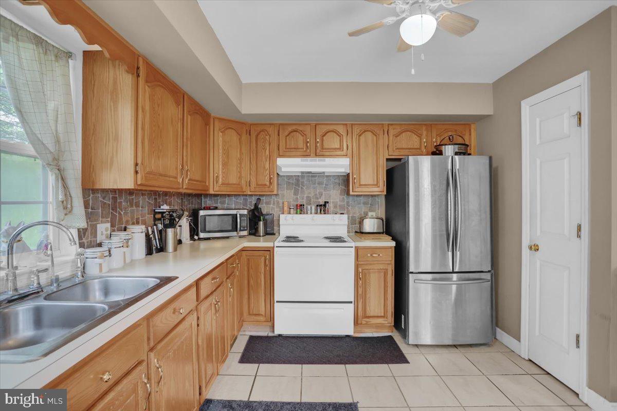 SADDLEBROOK - Residential