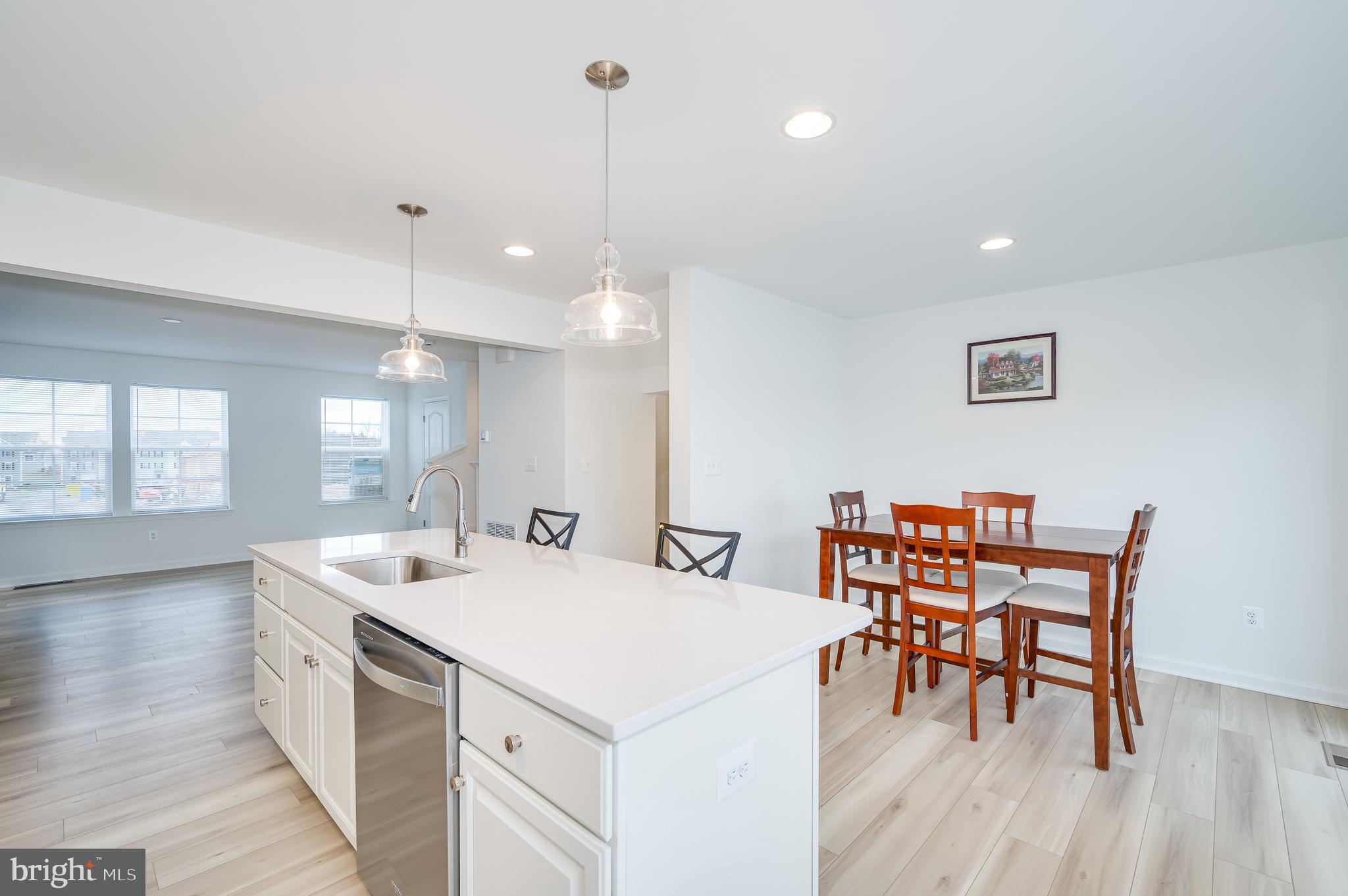 MCCAULEY CROSSING - Residential Lease