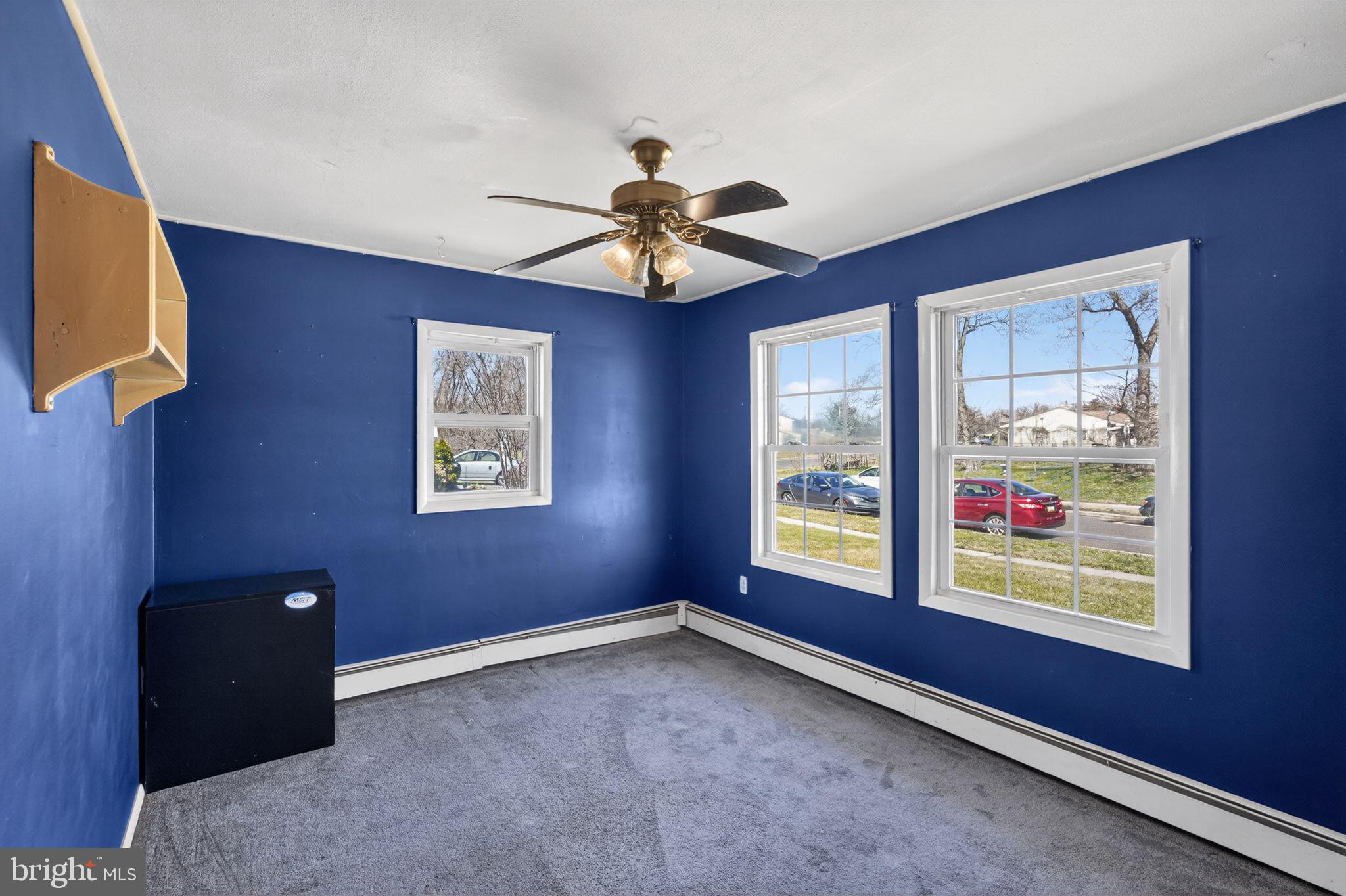 DOGWOOD HOLLOW - Residential