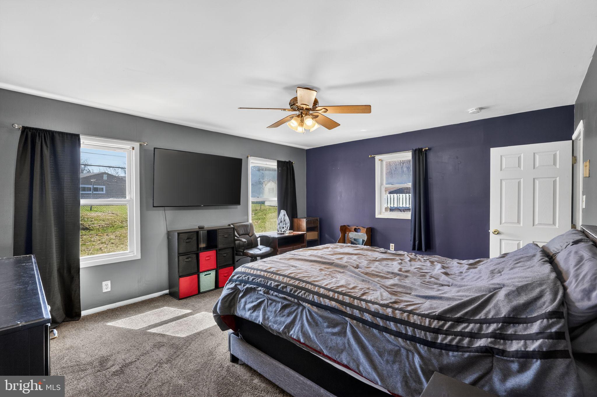 DOGWOOD HOLLOW - Residential