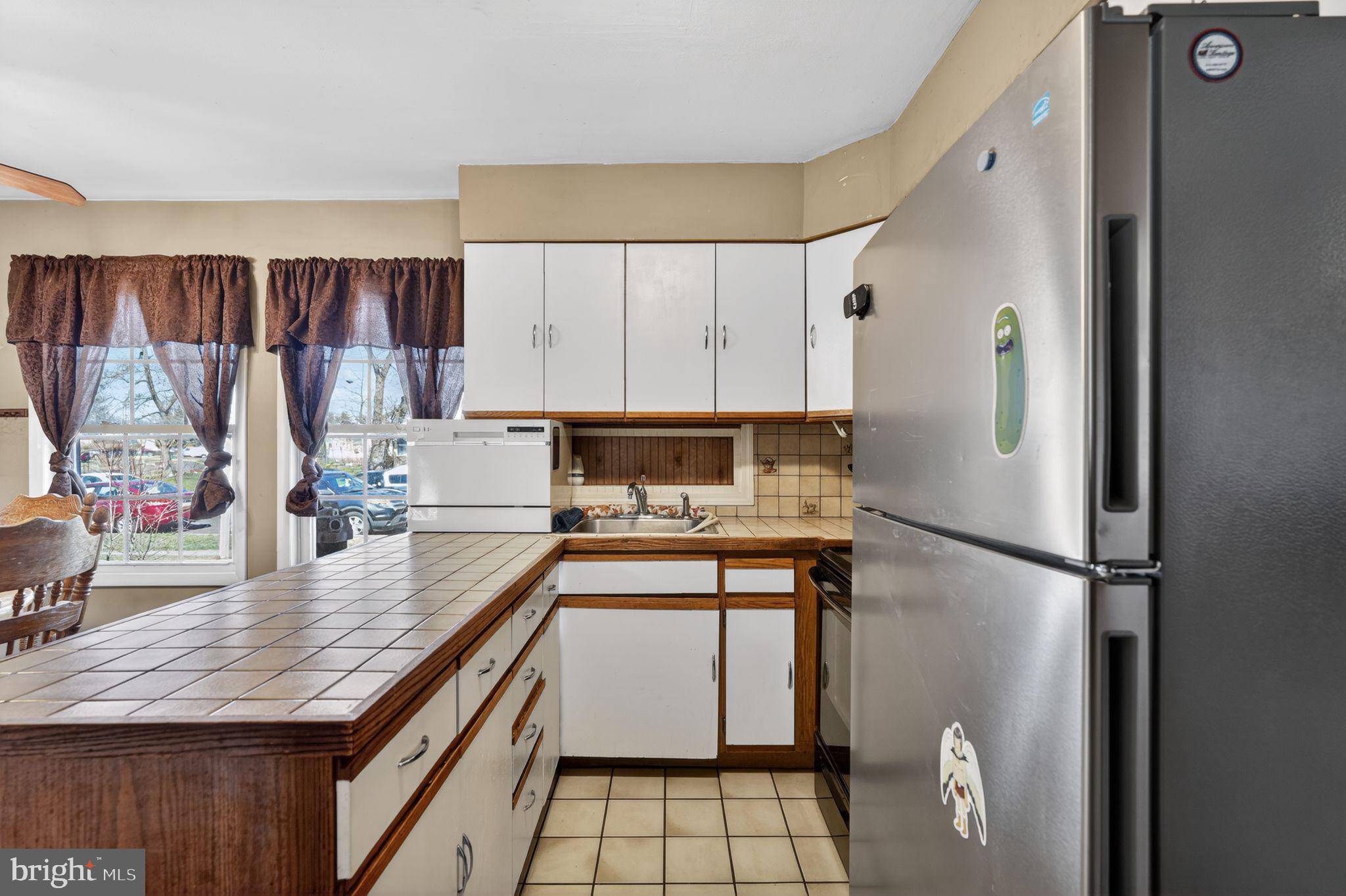 DOGWOOD HOLLOW - Residential