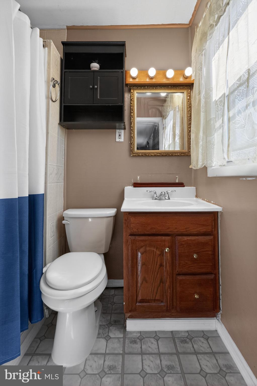 DOGWOOD HOLLOW - Residential